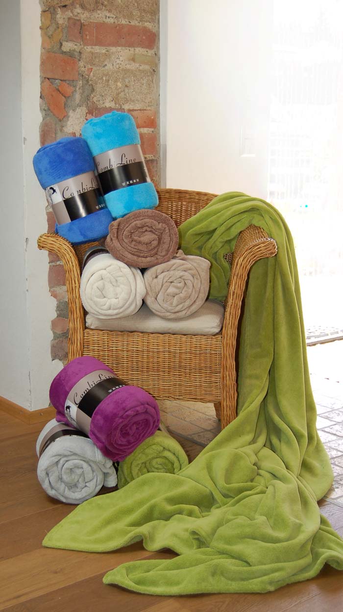 Flauschige Fleece Decke/ Wohndecke 130x180 cm